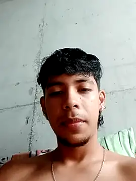 Elputas online show from 10/31/25, 02:35