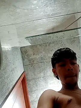 Elputas online show from 10/22/25, 04:06