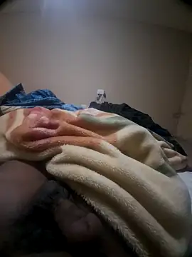 royalpleasure8209 online show from 12/04/24, 09:51