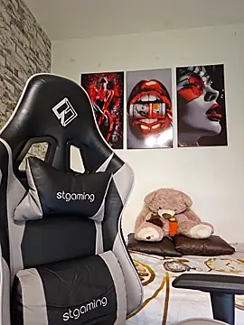 Antonella2 m online show from 03/12/26, 01:04