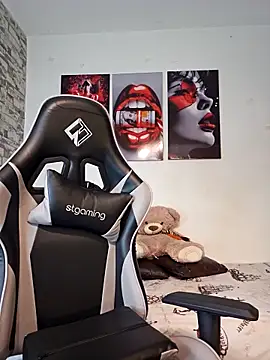 Antonella2 m online show from 03/27/26, 05:14