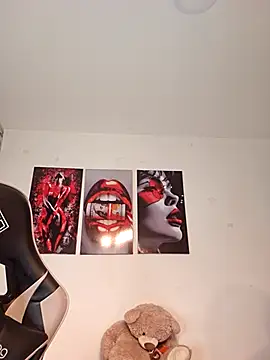 Antonella2 m online show from 03/31/26, 05:04