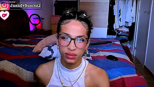 Abby bella09 online show from 06/14/26, 05:47