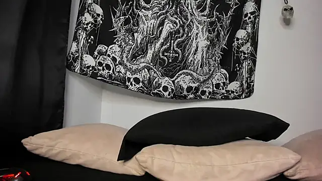 Agnes jones  online show from 04/09/26, 12:23