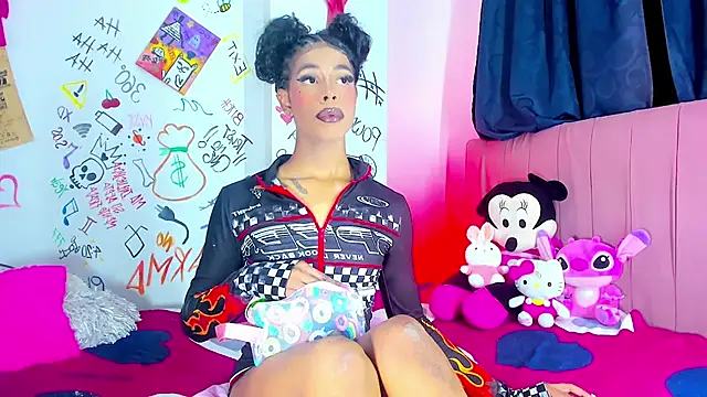 bloom444 online show from 02/05/26, 01:34