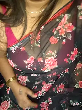 Snapshot of IndieSM chatting on 02/07/26, 06:16 IndieSM online show from 02/07/26, 06:16