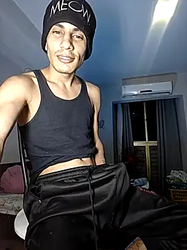 Snapshot of divinityros chatting on 03/03/26, 01:01 divinityros online show from 03/03/26, 01:01