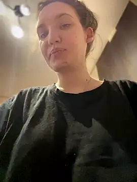 Holly Molii online show from 01/09/26, 01:18