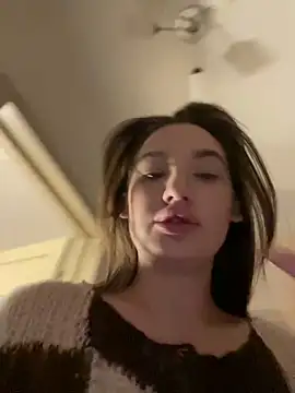 Snapshot of Holly_Molii chatting on 02/09/25, 10:20 Holly Molii online show from 02/09/25, 10:20