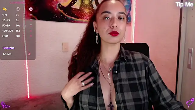 liannalee  online show from 03/05/25, 10:10