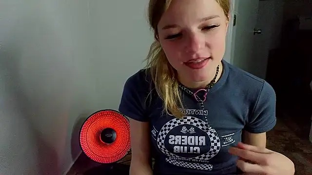 foxy ana13 online show from 03/10/25, 12:50