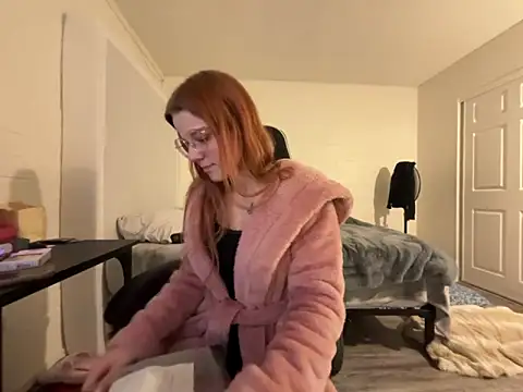 foxy ana13 online show from 11/28/25, 03:50