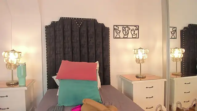 SamanthaBrown69 online show from 09/10/25, 03:27