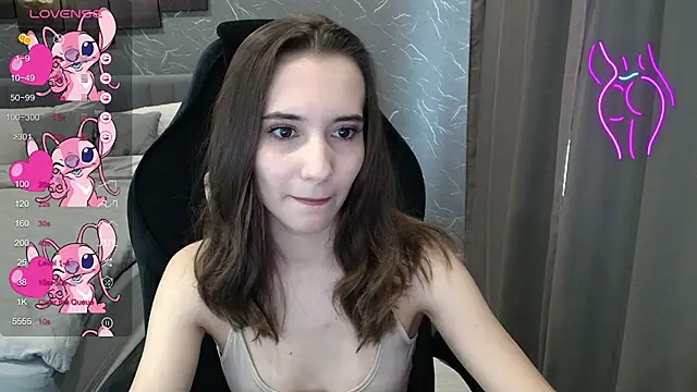 Alice Weiss online show from 11/08/25, 09:24