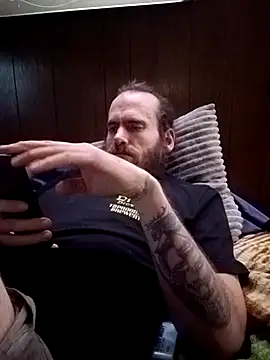 RobStrokes215 online show from 03/03/25, 07:57