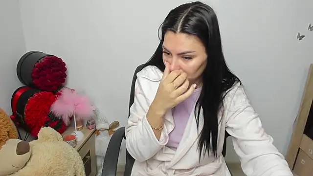 kilenyapatrice online show from 04/14/26, 12:43