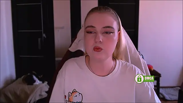 EvaAndLilith online show from 10/11/25, 09:10