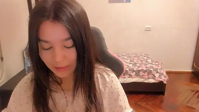 LunaXmii online show from 03/16/25, 01:17