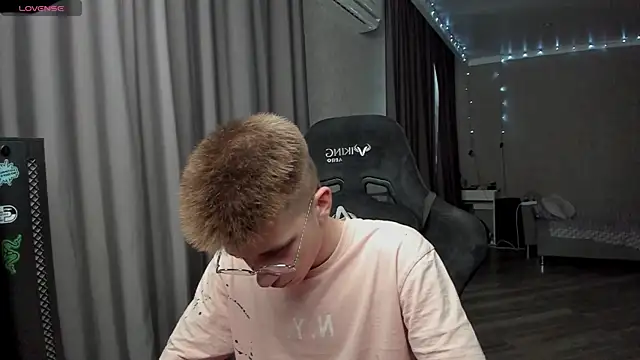 Oscar  xxl online show from 01/10/26, 10:10