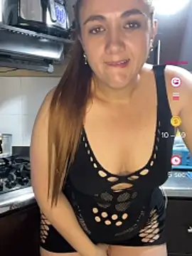 Shianrose online show from 05/26/26, 10:52