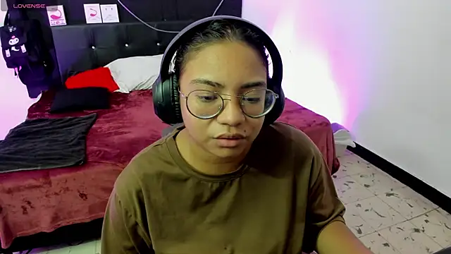 im angels77 online show from 02/22/25, 02:39