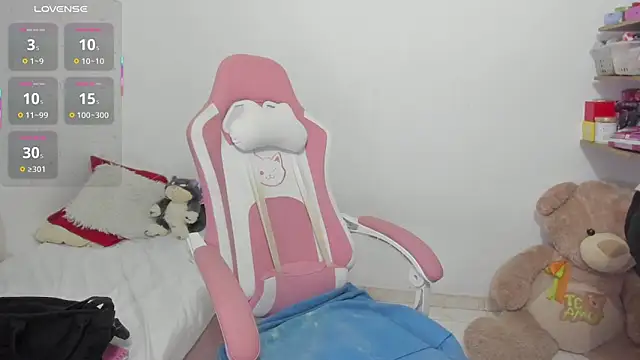 im angels77 online show from 10/09/25, 01:17