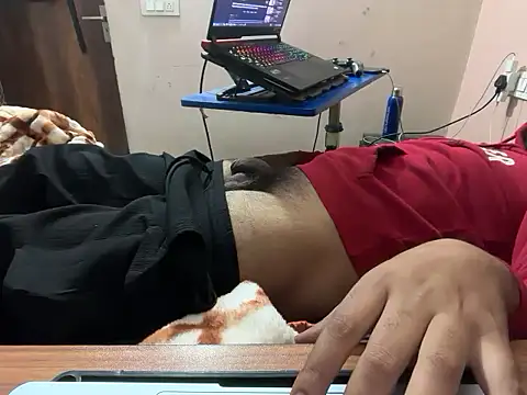 sexyboy09 online show from 11/05/25, 06:44