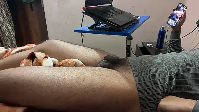 sexyboy09 online show from 11/02/25, 09:03