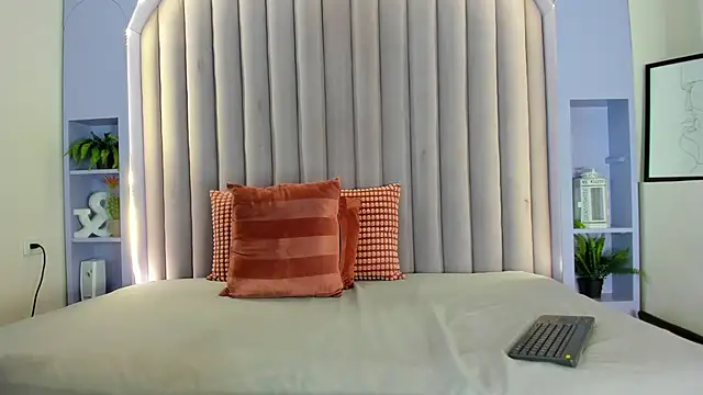 JaylaScott   online show from 02/19/26, 11:51