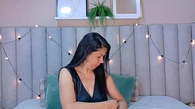 JaylaScott   online show from 03/19/26, 11:43