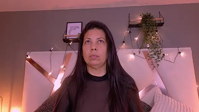 Snapshot of JaylaScott__ chatting on 09/26/25, 11:50 JaylaScott online show from 09/26/25, 11:50