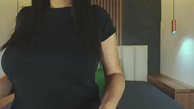 Snapshot of JaylaScott__ chatting on 10/11/25, 07:37 JaylaScott online show from 10/11/25, 07:37