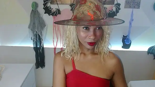 NatashaDormat online show from 10/21/25, 01:32