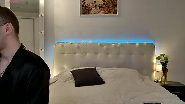 Frank07021 online show from 03/30/26, 01:51