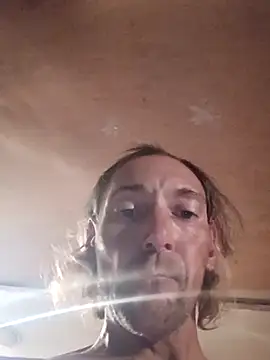 Snapshot of kdogg1976 chatting on 10/16/25, 05:16 kdogg1976 online show from 10/16/25, 05:16