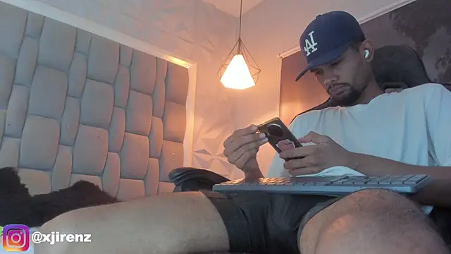 jiren xboy online show from 02/10/25, 07:47