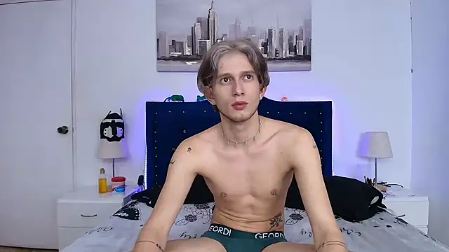 Deim  online show from 12/20/25, 01:41