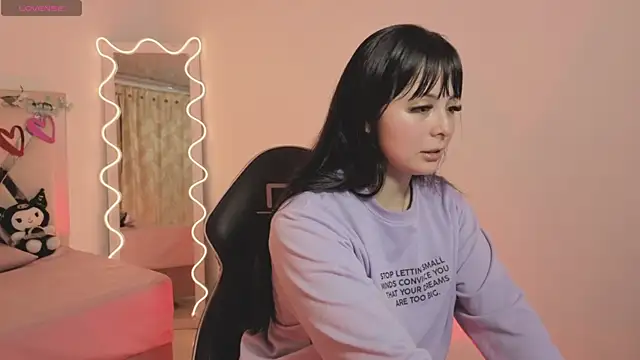 hina tay online show from 12/03/25, 03:07