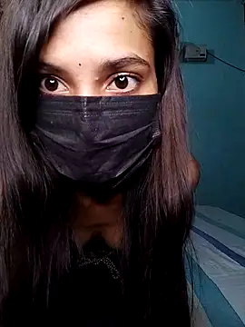 Snapshot of poojaji690 chatting on 02/14/25, 06:12 poojaji690 online show from 02/14/25, 06:12