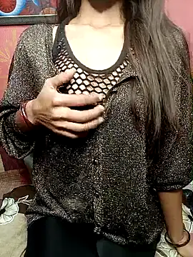 poojaji690 online show from 12/21/25, 06:15