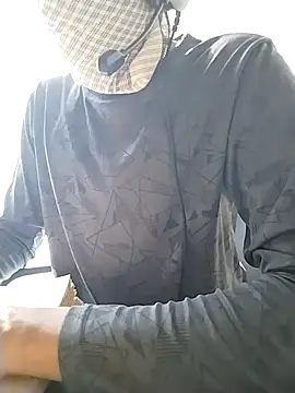 hotboy22 online show from 11/17/25, 07:45