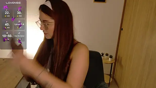 Rachel t  online show from 10/24/25, 12:42