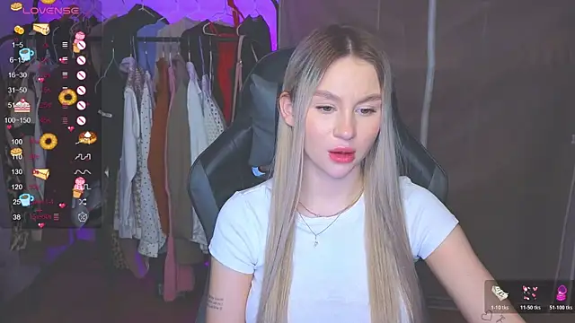 doll barbieee online show from 11/29/25, 12:44