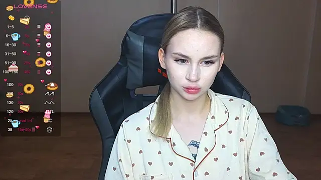 doll barbieee online show from 03/18/25, 01:24