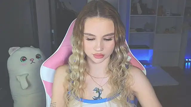 doll barbieee online show from 06/02/26, 05:35