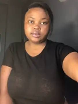 Curveysinaa online show from 04/14/26, 05:34