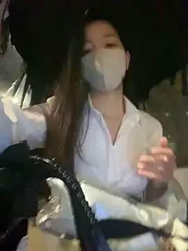 Claire xixi1 online show from 03/15/25, 10:46