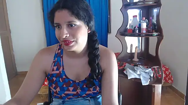 Snapshot of sexyhot20xxx chatting on 10/28/25, 05:08 sexyhot20xxx online show from 10/28/25, 05:08