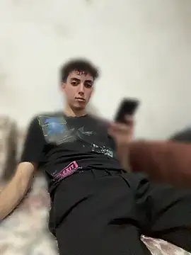 anwarlovemaroc online show from 04/23/26, 10:00