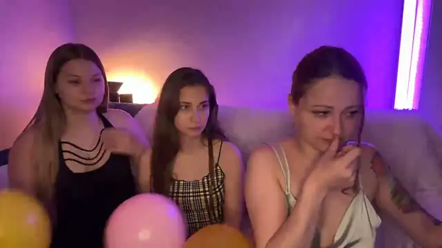   2sya   online show from 11/21/25, 06:18